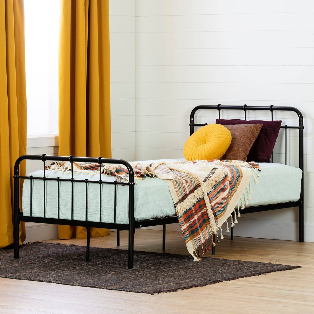 Twin Metal Bed O241