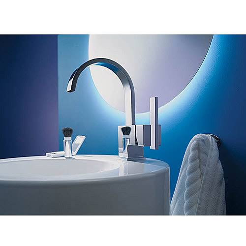 Brushed Nickel Single Hole Vessel Faucet G3596