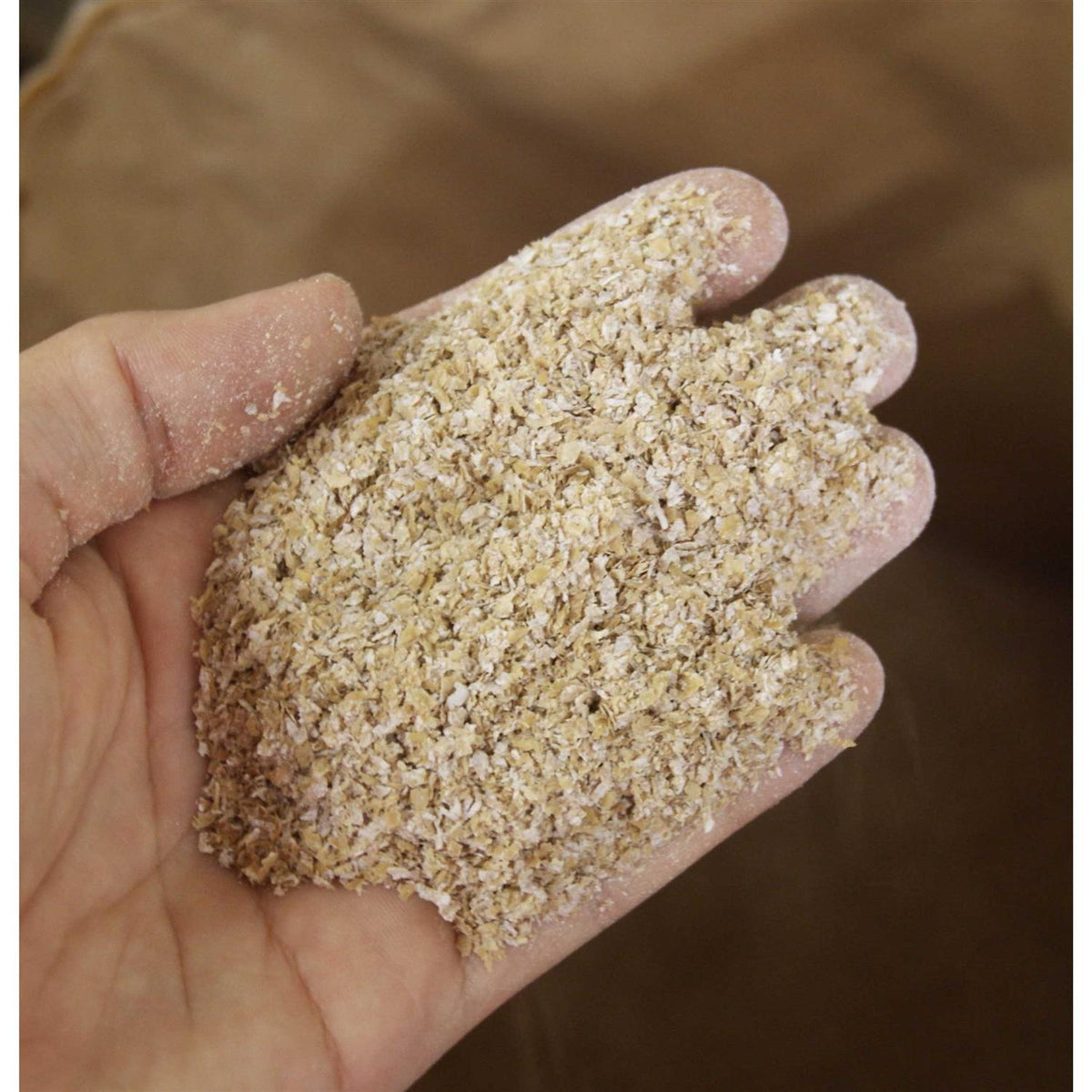 Mealworm and Superworm Bedding B858